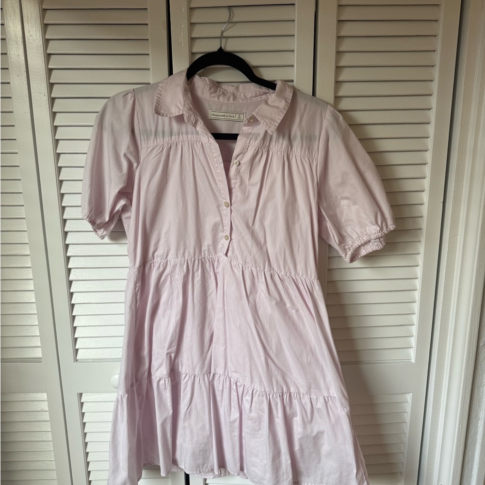Abercrombie light pink tiered Button-Up Dress. Size S